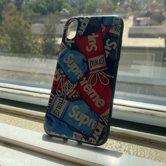 Supreme Boxing Gloves Wallpaper Supreme and Everybody